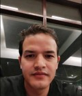 Встретьте Мужчинa : Vikas, 43 лет до Индия  Delhi